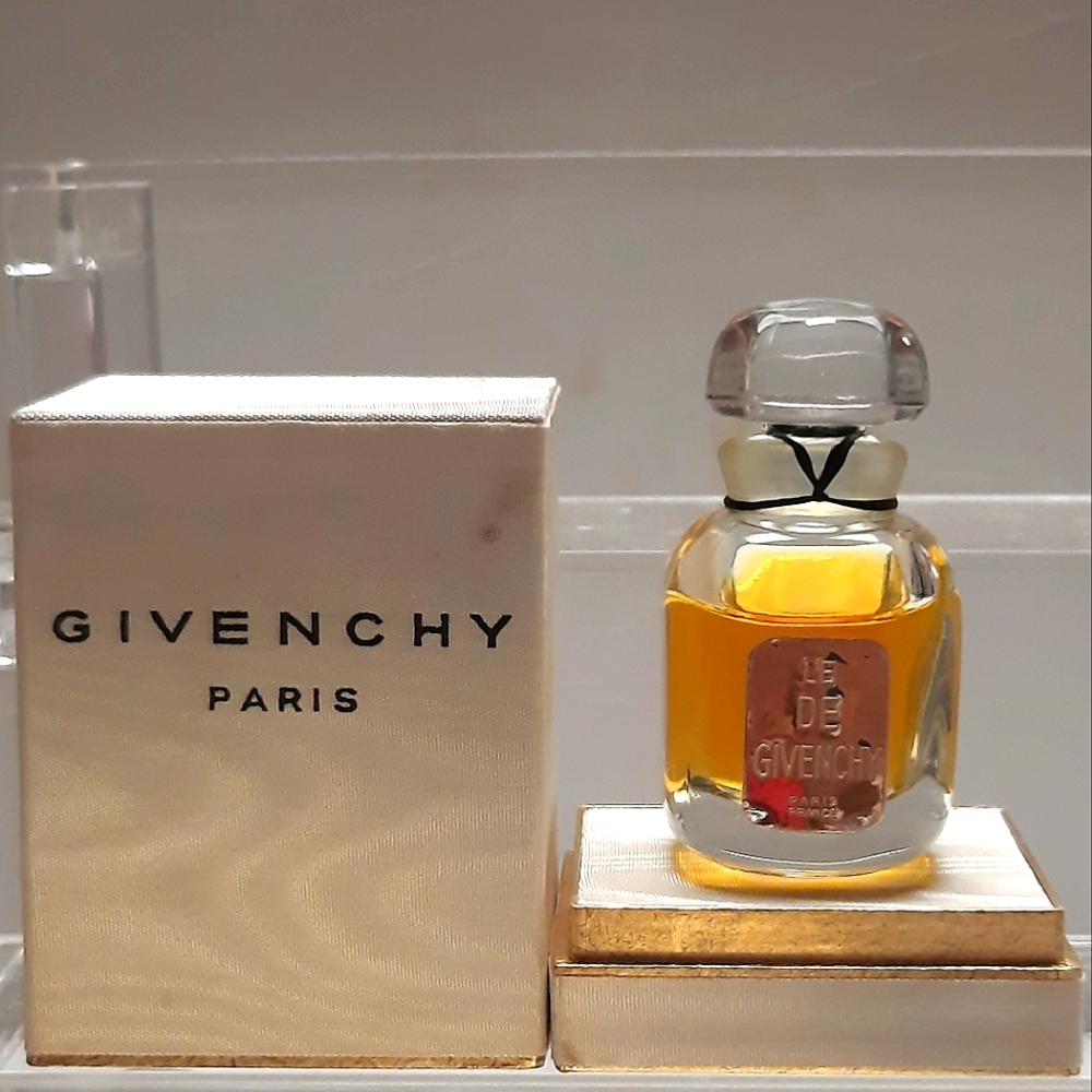 NEW | RARE Vintage Le De Givenchy Pure Parfum Extrait